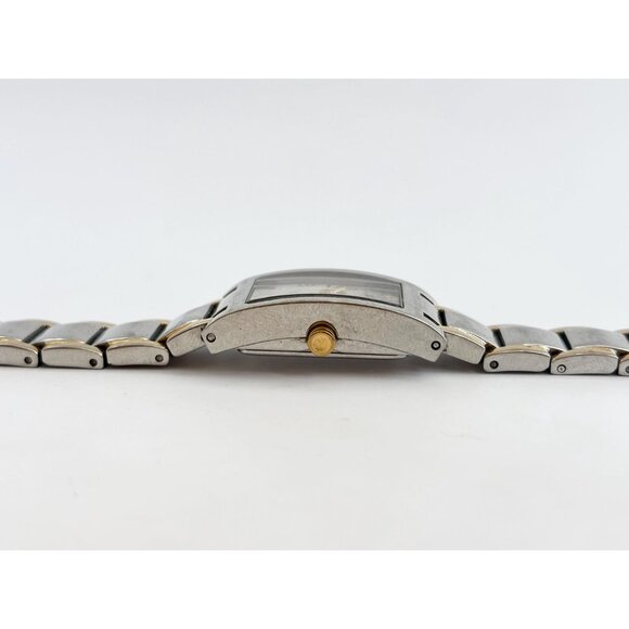 DKNY Dual Toned 250701 NY-3604 5ATM Vintage Women's Wristwatch - 17.5mm - WORKS! - Picture 6 of 13